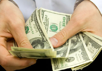 5 Quick tips for federal employees looking to take out a loan